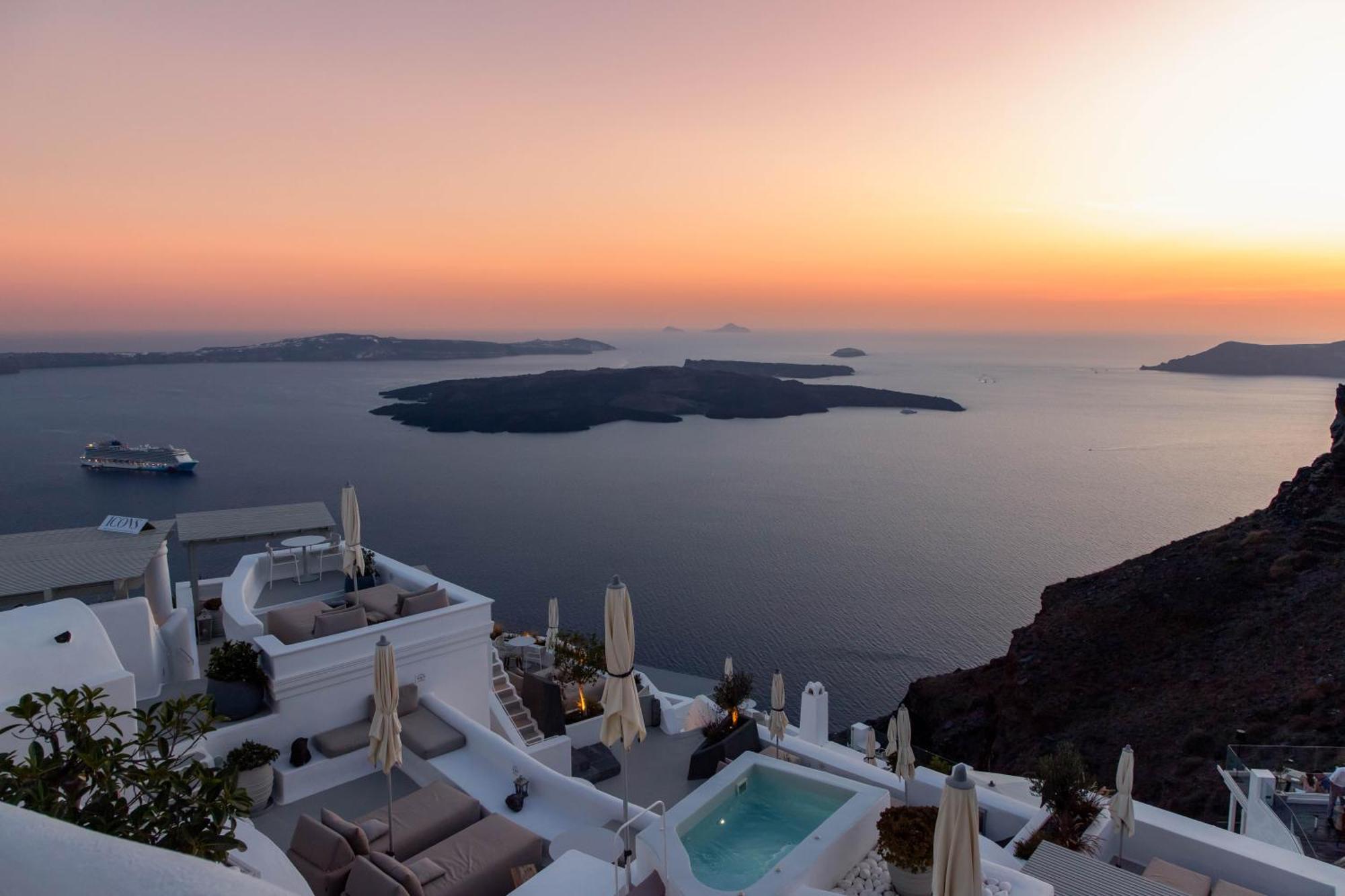 Iconic Santorini, A Boutique Cave Hotel By Sandglass Imerovigli  Exterior foto